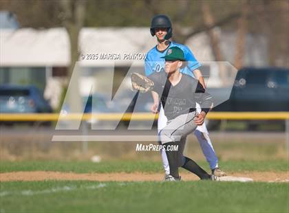 Thumbnail 1 in Bishop Grimes vs Onondaga photogallery.