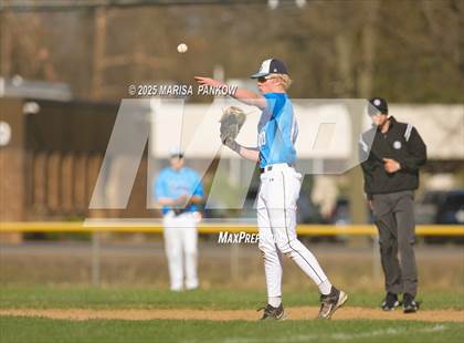 Thumbnail 2 in Bishop Grimes vs Onondaga photogallery.