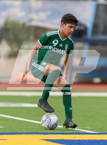 Thumbnail 3 in Harlan vs Waxahachie (Alamo Heights Tournament) photogallery.