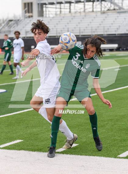 Thumbnail 3 in Harlan vs Waxahachie (Alamo Heights Tournament) photogallery.