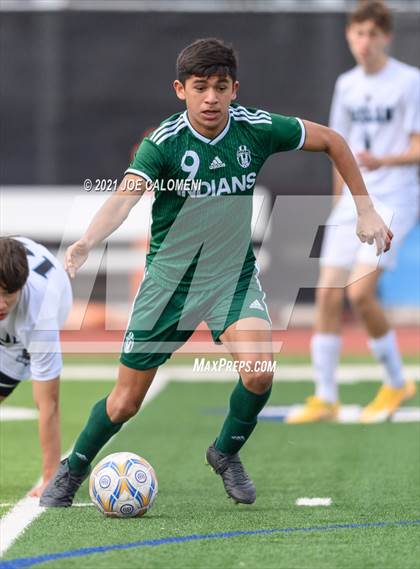Thumbnail 3 in Harlan vs Waxahachie (Alamo Heights Tournament) photogallery.