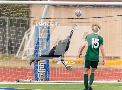 Thumbnail 2 in Harlan vs Waxahachie (Alamo Heights Tournament) photogallery.