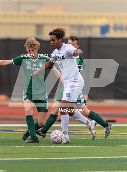 Thumbnail 1 in Harlan vs Waxahachie (Alamo Heights Tournament) photogallery.