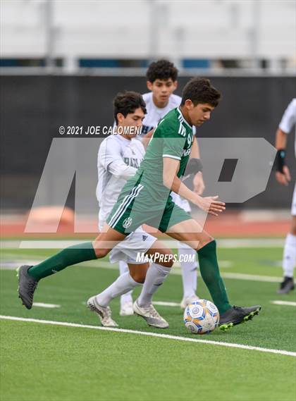 Thumbnail 2 in Harlan vs Waxahachie (Alamo Heights Tournament) photogallery.