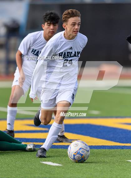 Thumbnail 2 in Harlan vs Waxahachie (Alamo Heights Tournament) photogallery.