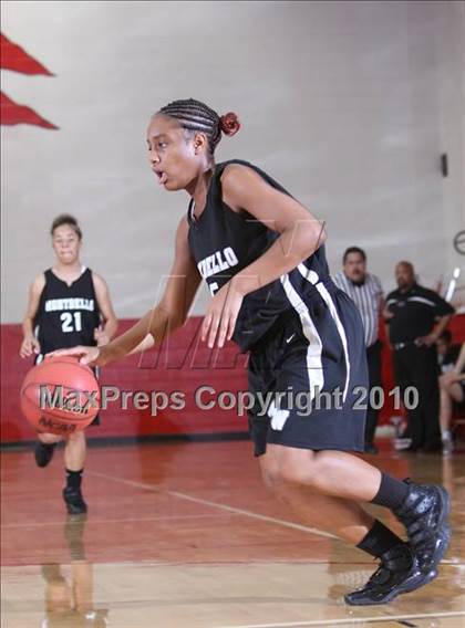 Thumbnail 2 in Montbello vs. Grand Junction Central photogallery.