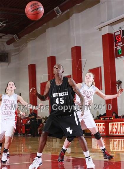 Thumbnail 1 in Montbello vs. Grand Junction Central photogallery.