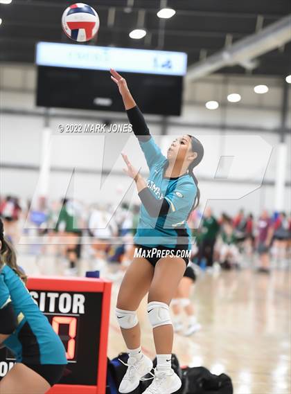 Thumbnail 3 in Vista vs. Olympian (Nike TOC Southwest) photogallery.