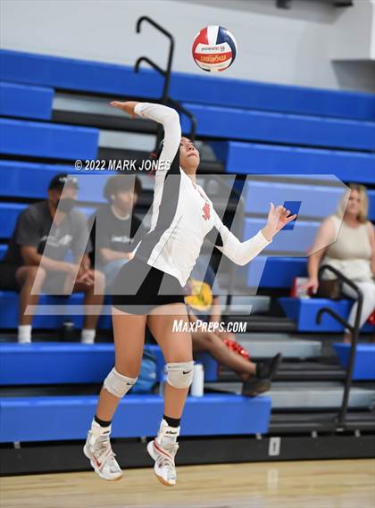 Thumbnail 2 in Vista vs. Olympian (Nike TOC Southwest) photogallery.