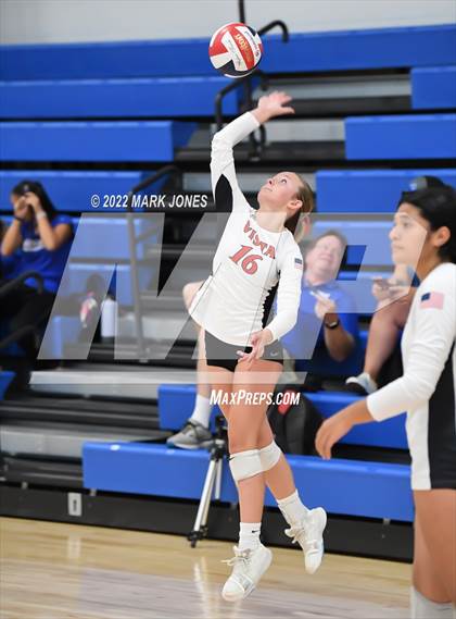 Thumbnail 1 in Vista vs. Olympian (Nike TOC Southwest) photogallery.