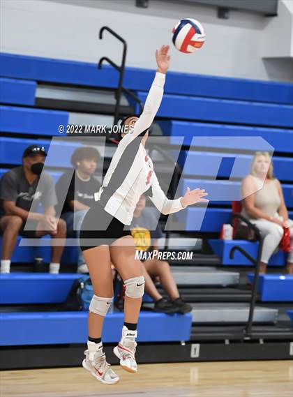 Thumbnail 1 in Vista vs. Olympian (Nike TOC Southwest) photogallery.