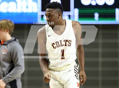 Thumbnail 1 in Heath vs. Meadowbrook (OHSAA D2 Regional Semifinal) photogallery.