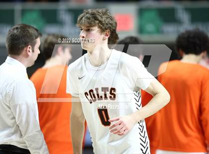 Thumbnail 3 in Heath vs. Meadowbrook (OHSAA D2 Regional Semifinal) photogallery.