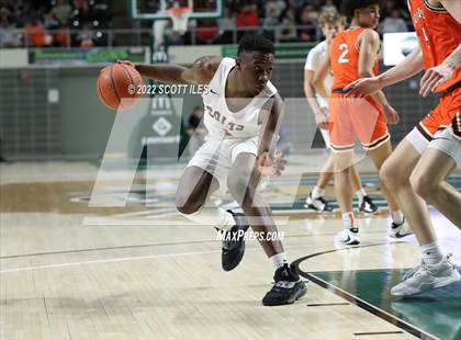 Thumbnail 1 in Heath vs. Meadowbrook (OHSAA D2 Regional Semifinal) photogallery.