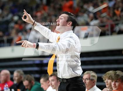 Thumbnail 1 in Heath vs. Meadowbrook (OHSAA D2 Regional Semifinal) photogallery.