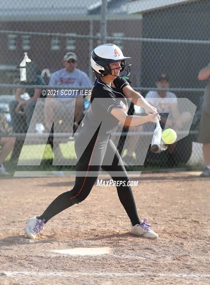 Thumbnail 2 in Johnstown-Monroe vs Amanda-Clearcreek (OHSAA D3 District Final) photogallery.