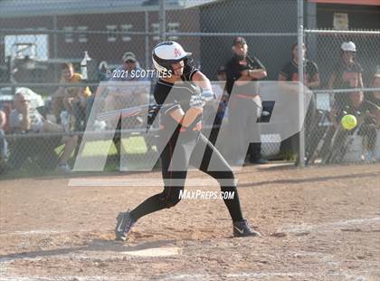 Thumbnail 2 in Johnstown-Monroe vs Amanda-Clearcreek (OHSAA D3 District Final) photogallery.