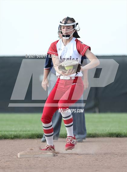 Thumbnail 2 in Johnstown-Monroe vs Amanda-Clearcreek (OHSAA D3 District Final) photogallery.
