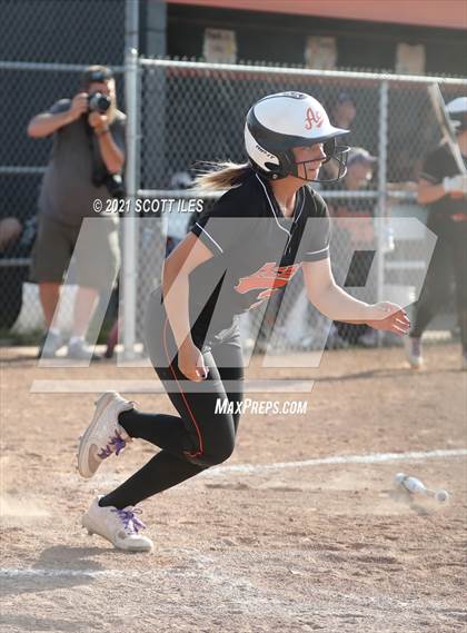 Thumbnail 3 in Johnstown-Monroe vs Amanda-Clearcreek (OHSAA D3 District Final) photogallery.