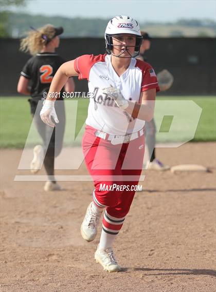 Thumbnail 1 in Johnstown-Monroe vs Amanda-Clearcreek (OHSAA D3 District Final) photogallery.