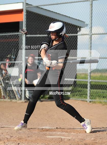 Thumbnail 1 in Johnstown-Monroe vs Amanda-Clearcreek (OHSAA D3 District Final) photogallery.