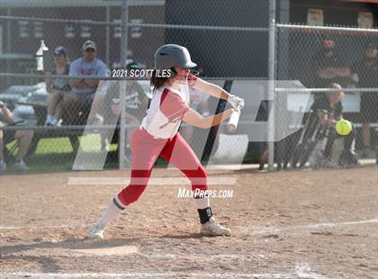 Thumbnail 3 in Johnstown-Monroe vs Amanda-Clearcreek (OHSAA D3 District Final) photogallery.