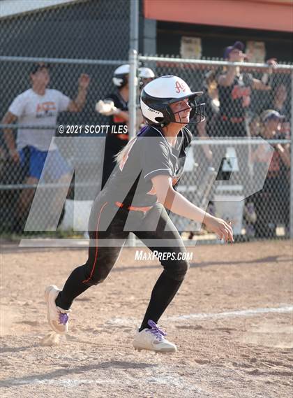 Thumbnail 1 in Johnstown-Monroe vs Amanda-Clearcreek (OHSAA D3 District Final) photogallery.