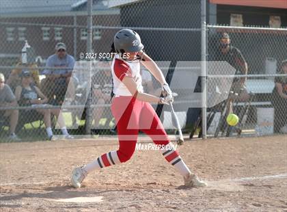 Thumbnail 1 in Johnstown-Monroe vs Amanda-Clearcreek (OHSAA D3 District Final) photogallery.