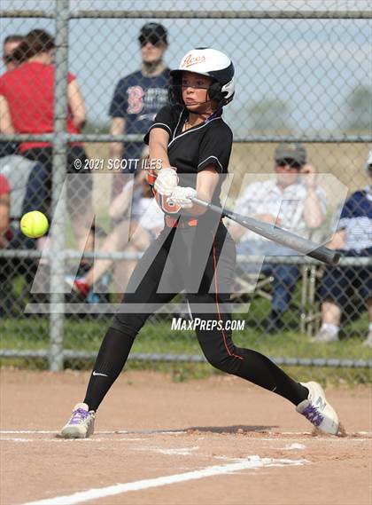 Thumbnail 2 in Johnstown-Monroe vs Amanda-Clearcreek (OHSAA D3 District Final) photogallery.