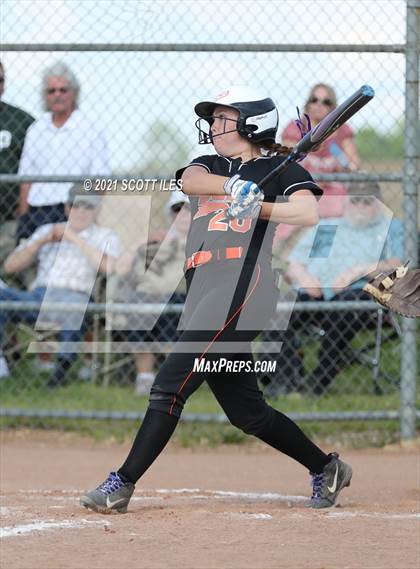 Thumbnail 1 in Johnstown-Monroe vs Amanda-Clearcreek (OHSAA D3 District Final) photogallery.