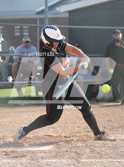 Thumbnail 2 in Johnstown-Monroe vs Amanda-Clearcreek (OHSAA D3 District Final) photogallery.