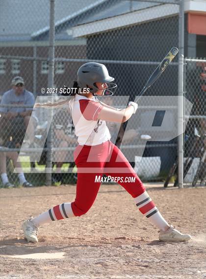 Thumbnail 2 in Johnstown-Monroe vs Amanda-Clearcreek (OHSAA D3 District Final) photogallery.