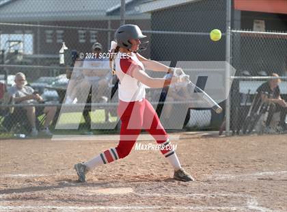 Thumbnail 1 in Johnstown-Monroe vs Amanda-Clearcreek (OHSAA D3 District Final) photogallery.