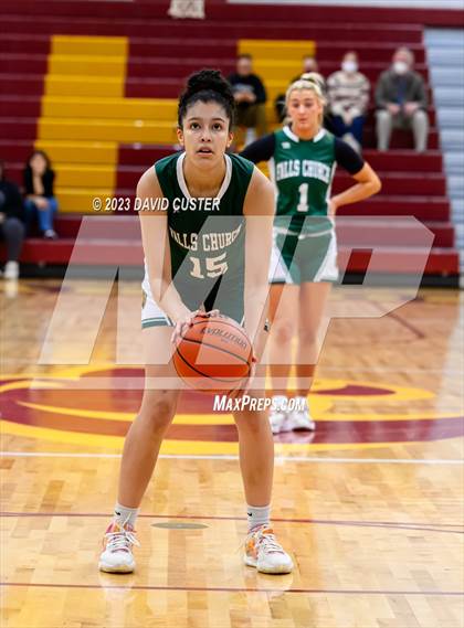 Thumbnail 3 in Patriot vs. Falls Church (Cougar Holiday Classic) photogallery.