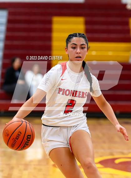 Thumbnail 3 in Patriot vs. Falls Church (Cougar Holiday Classic) photogallery.