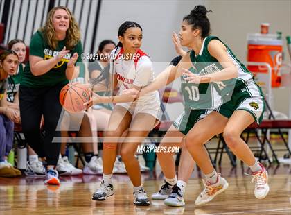 Thumbnail 3 in Patriot vs. Falls Church (Cougar Holiday Classic) photogallery.