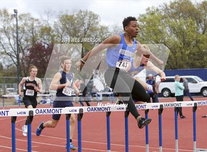 Thumbnail 3 in Glenn Poole Invitational photogallery.