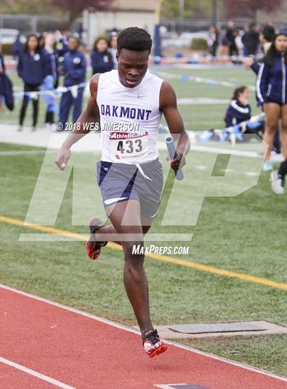 Thumbnail 3 in Glenn Poole Invitational photogallery.