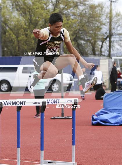 Thumbnail 1 in Glenn Poole Invitational photogallery.