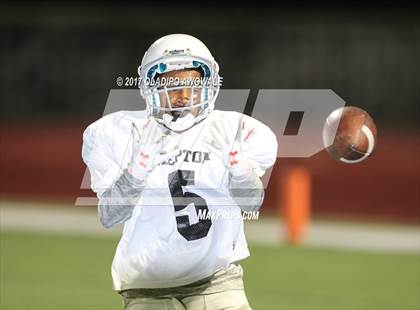 Thumbnail 2 in Plano West @ Wylie photogallery.