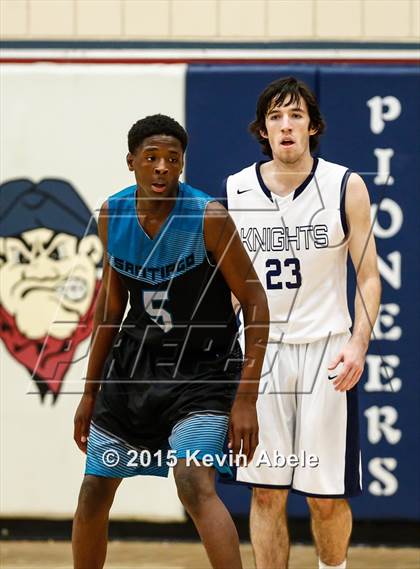 Thumbnail 2 in Higley vs Santiago (Duel in the Desert) photogallery.