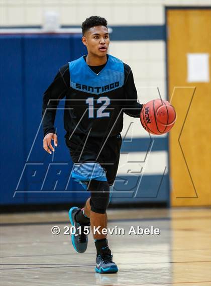 Thumbnail 3 in Higley vs Santiago (Duel in the Desert) photogallery.