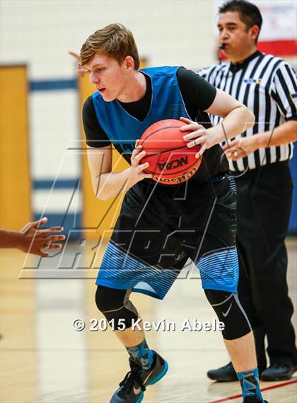 Thumbnail 1 in Higley vs Santiago (Duel in the Desert) photogallery.
