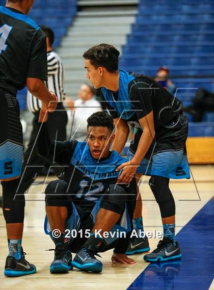 Thumbnail 3 in Higley vs Santiago (Duel in the Desert) photogallery.