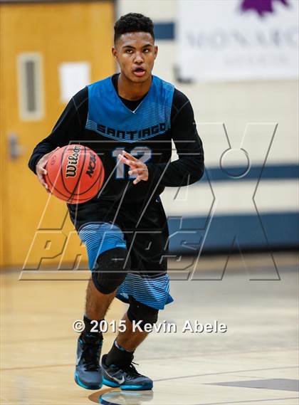 Thumbnail 1 in Higley vs Santiago (Duel in the Desert) photogallery.