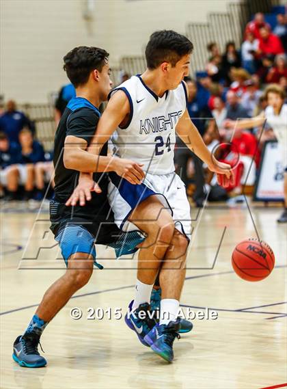 Thumbnail 3 in Higley vs Santiago (Duel in the Desert) photogallery.