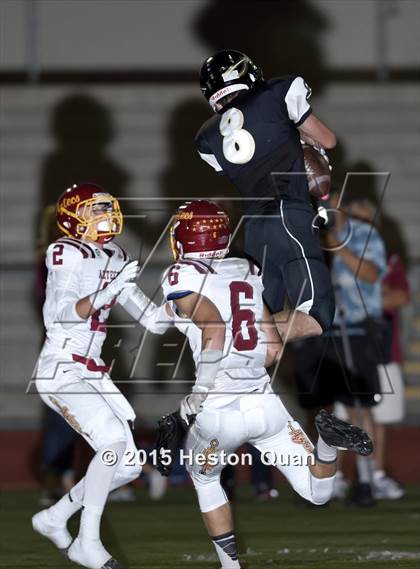 Thumbnail 2 in Canyon vs. Esperanza photogallery.