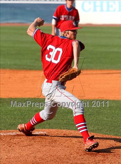 Thumbnail 3 in North Oldham vs. Mercer County  (KHSAA Quarterfinal) photogallery.