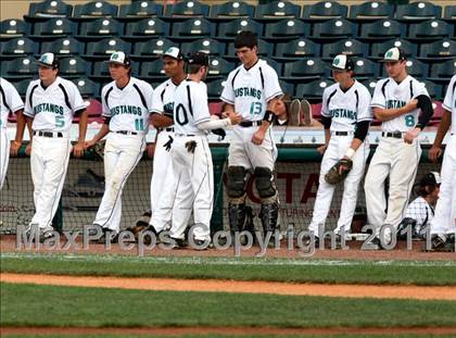 Thumbnail 1 in North Oldham vs. Mercer County  (KHSAA Quarterfinal) photogallery.