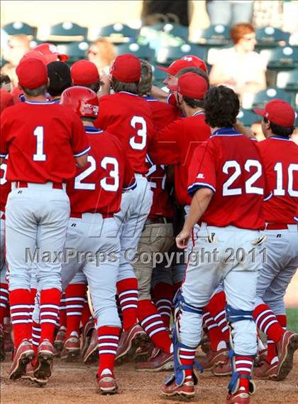 Thumbnail 3 in North Oldham vs. Mercer County  (KHSAA Quarterfinal) photogallery.
